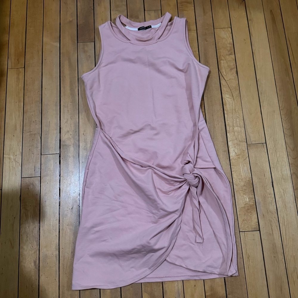 JUNIE Side Knot Wrap Dress👗